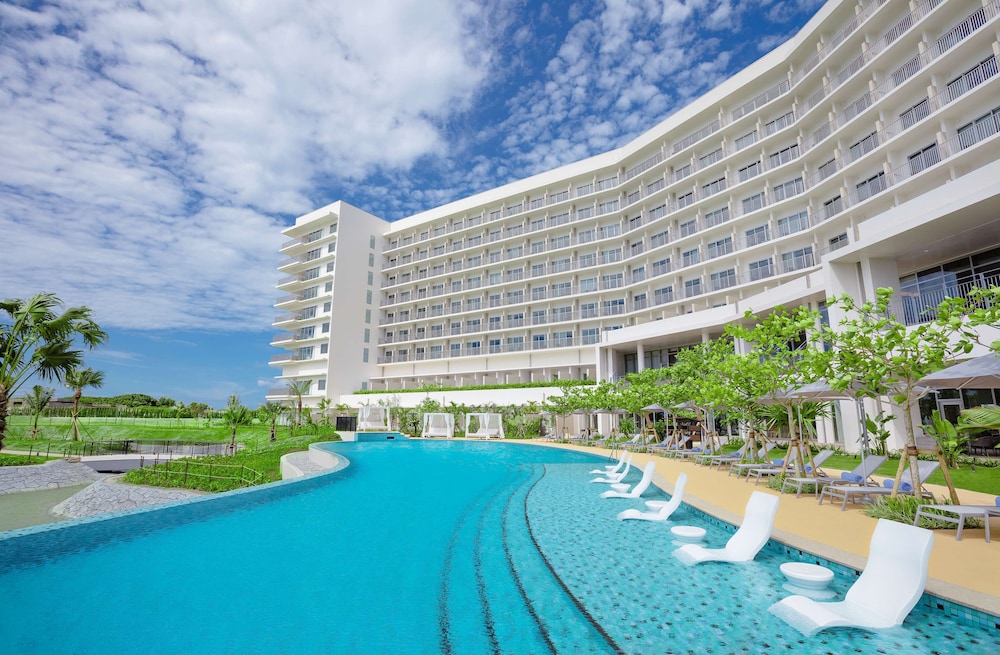 Hilton Okinawa Sesoko Resort in Okinawa
