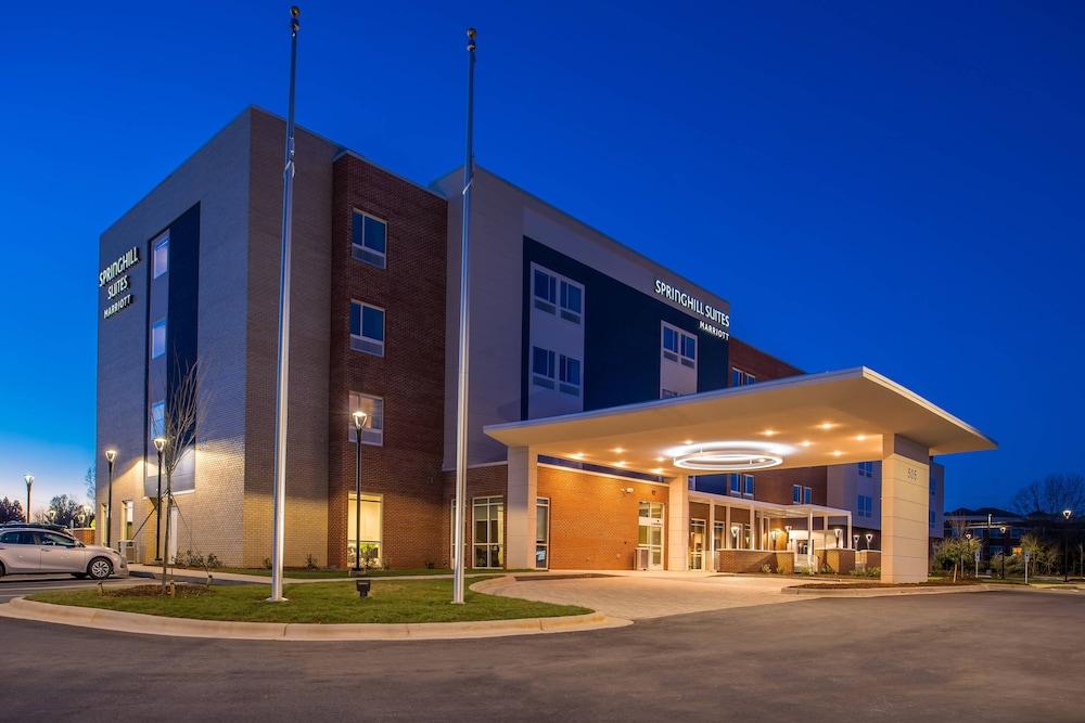 SpringHill Suites by Marriott Greensboro Airport in Greensboro, Nc