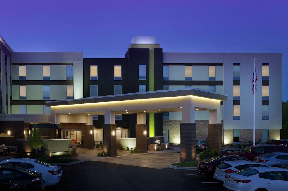 Home2 Suites by Hilton Louisville East Hurstbourne in Louisville, Ky