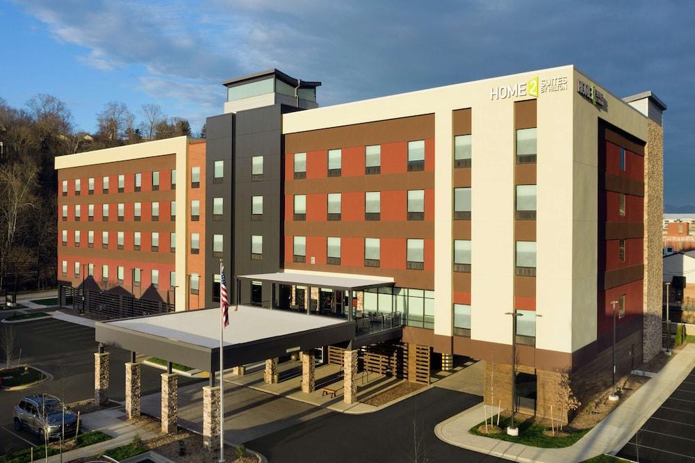 Home2 Suites By Hilton Asheville Biltmore Village in Asheville