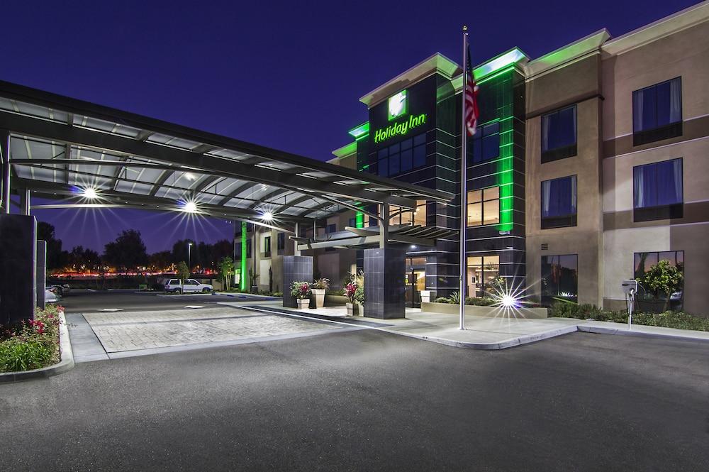 Holiday Inn Carlsbad - San Diego By IHG in Carlsbad, Ca