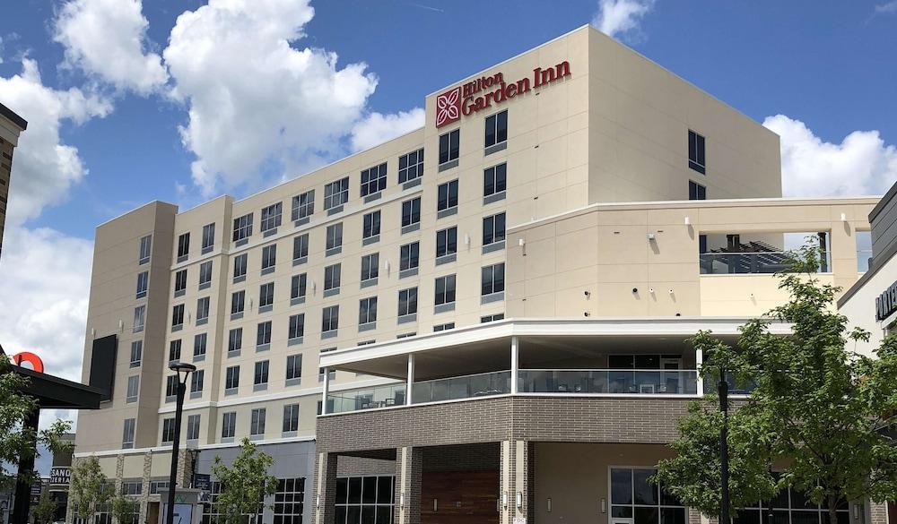 Hilton Garden Inn Charlotte Waverly in Charlotte