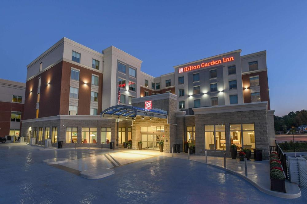 Hilton Garden Inn Cincinnati/Midtown, OH in Cincinnati, Oh