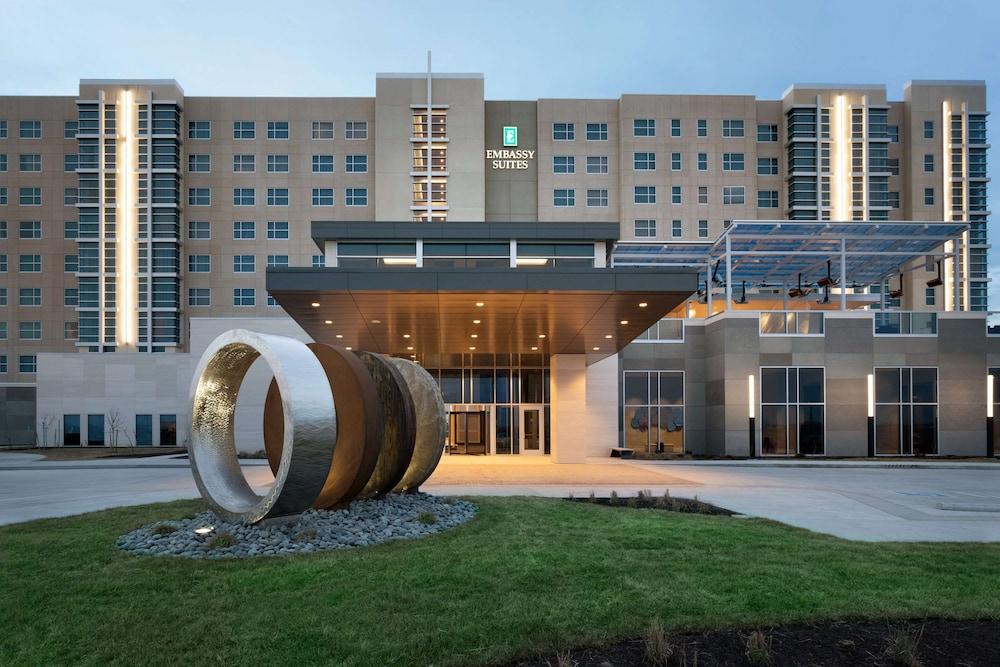 Embassy Suites by Hilton Kansas City Olathe in Olathe, Ks