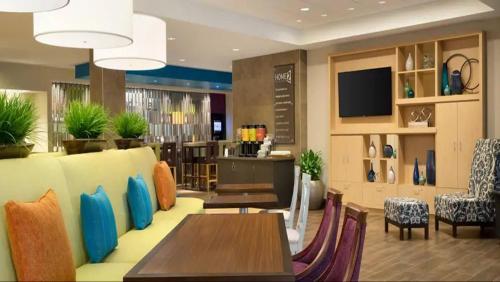 Home2 Suites by Hilton Omaha UN Medical Ctr Area in Omaha, Ne