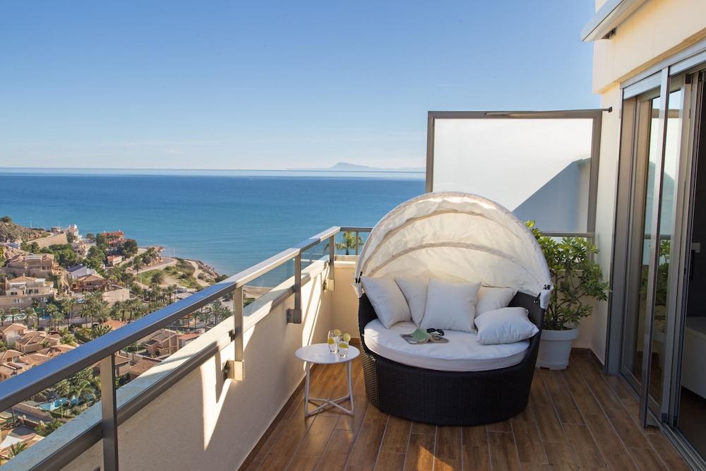 Four Seasons Penthouse Cullera in Cullera