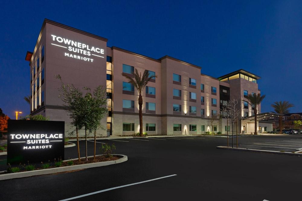 TOWNEPLACE SUITES BY MARRIOTT SAN DIEGO CENTRAL in San Diego, Ca