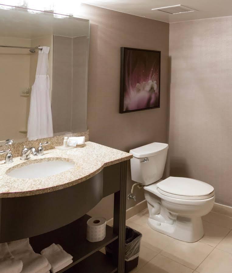 TRYP by Wyndham Savannah in Savannah