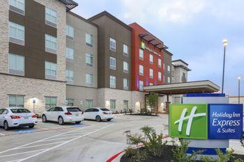 Holiday Inn Express & Suites Houston - Hobby Airport Area, an IHG Hotel  (formerly Holiday Inn Expre in Houston, Tx