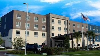 Holiday Inn Express & Suites Jacksonville W - I295 and I10 by IHG in Jacksonville, Fl