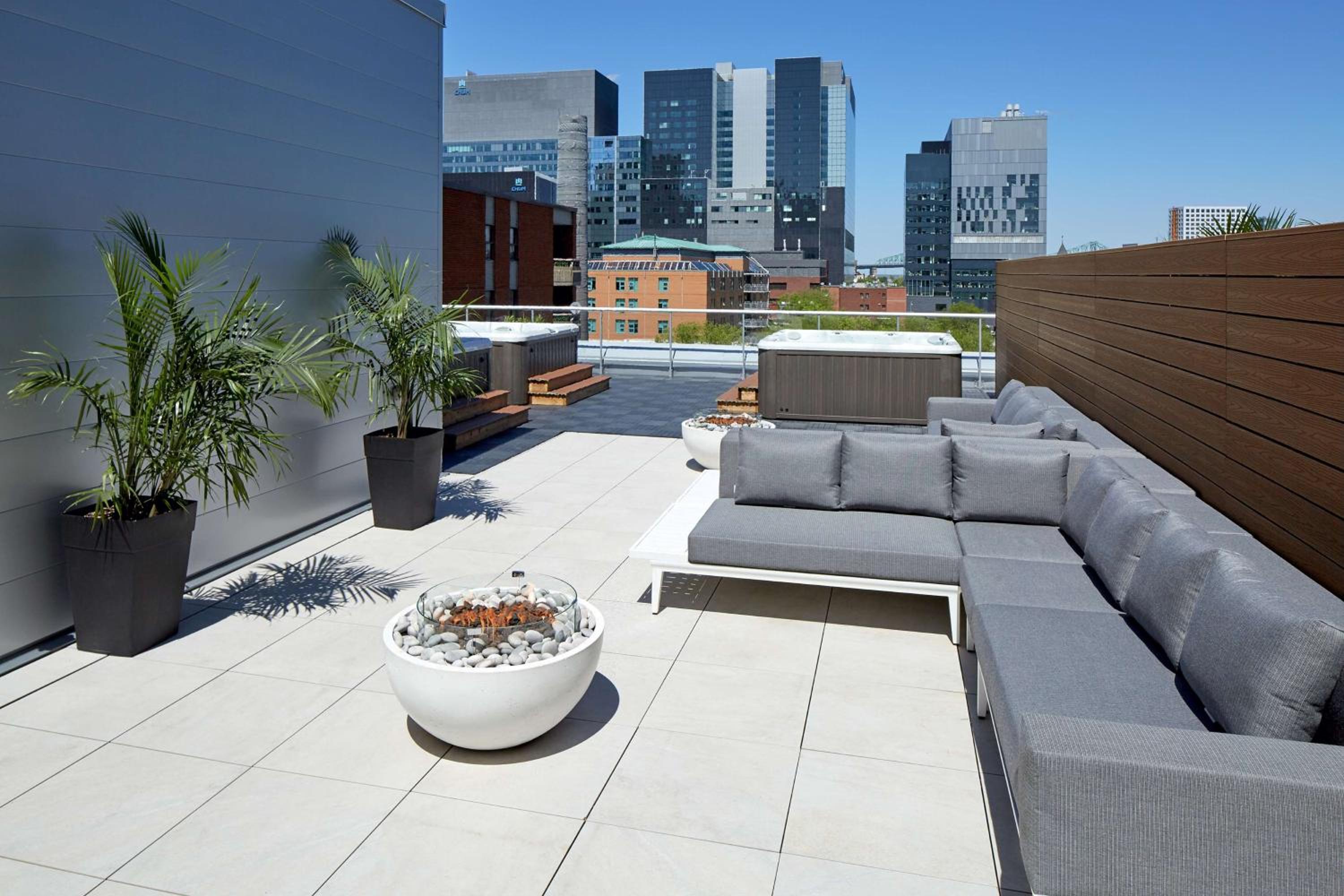 Hampton Inn by Hilton Montreal Downtown in Montreal