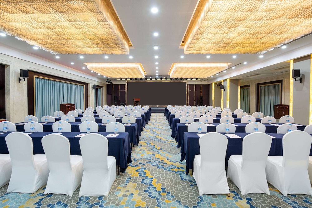 Ramada Plaza by Wyndham Changsha Wangcheng in Changsha