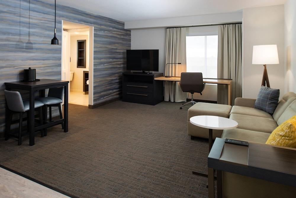 RESIDENCE INN BY MARRIOTT VISALIA in Visalia, Ca