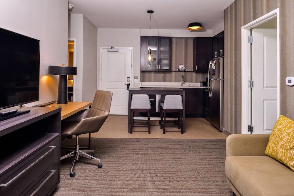 RESIDENCE INN BY MARRIOTT CHARLOTTE STEELE CREEK in Charlotte