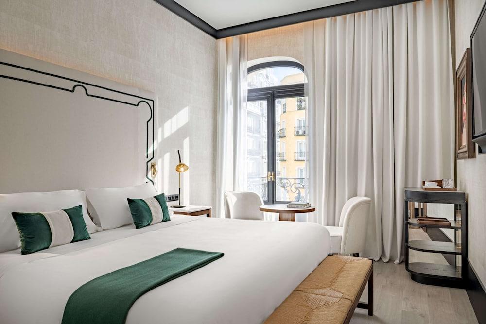 Hotel Montera Madrid, Curio Collection By Hilton in Madrid