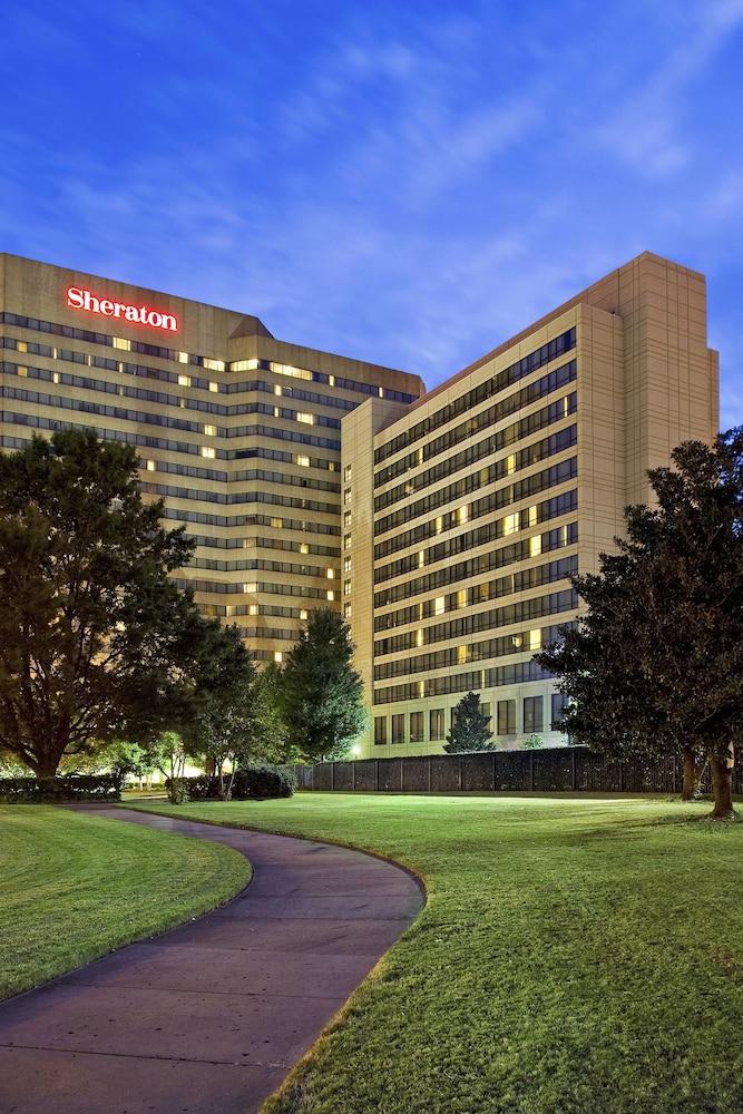 Sheraton Memphis Downtown Hotel in Memphis