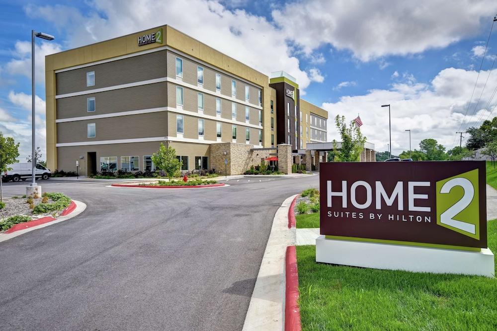 Home2 Suites by Hilton Springfield North in Springfield, Mo