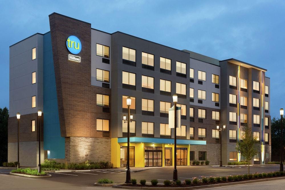 Tru By Hilton St. Charles St. Louis in Saint Charles, Mo
