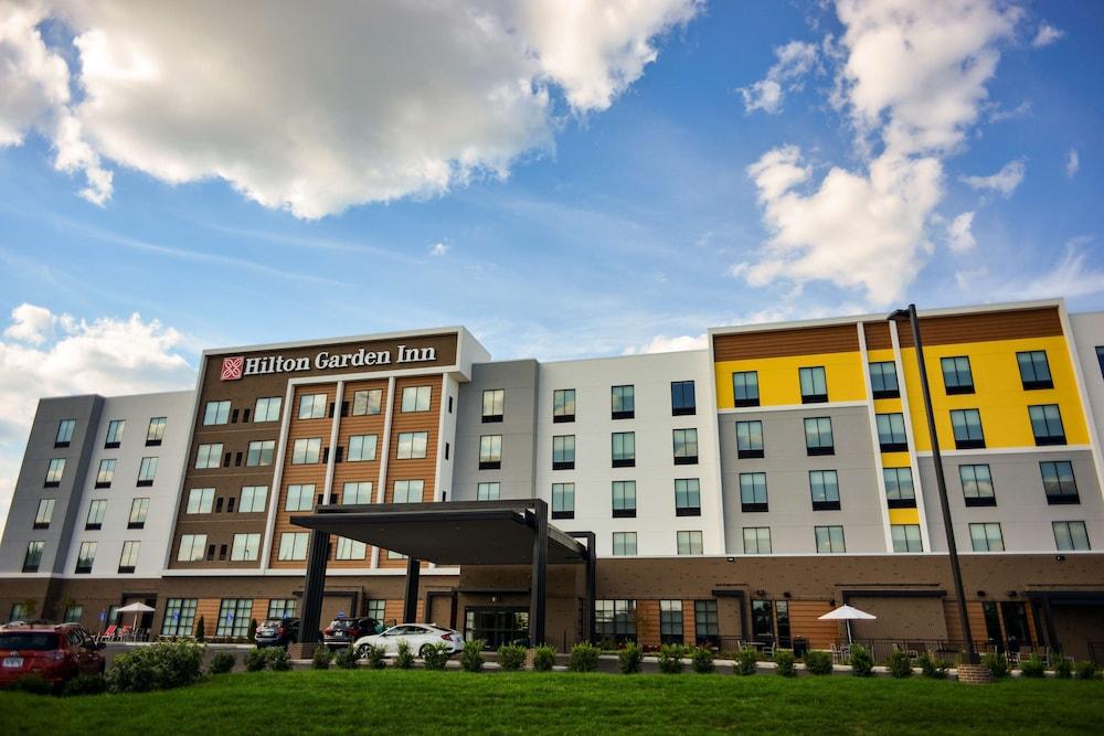 Hilton Garden Inn Louisville Mall of St. Matthews in Louisville, Ky