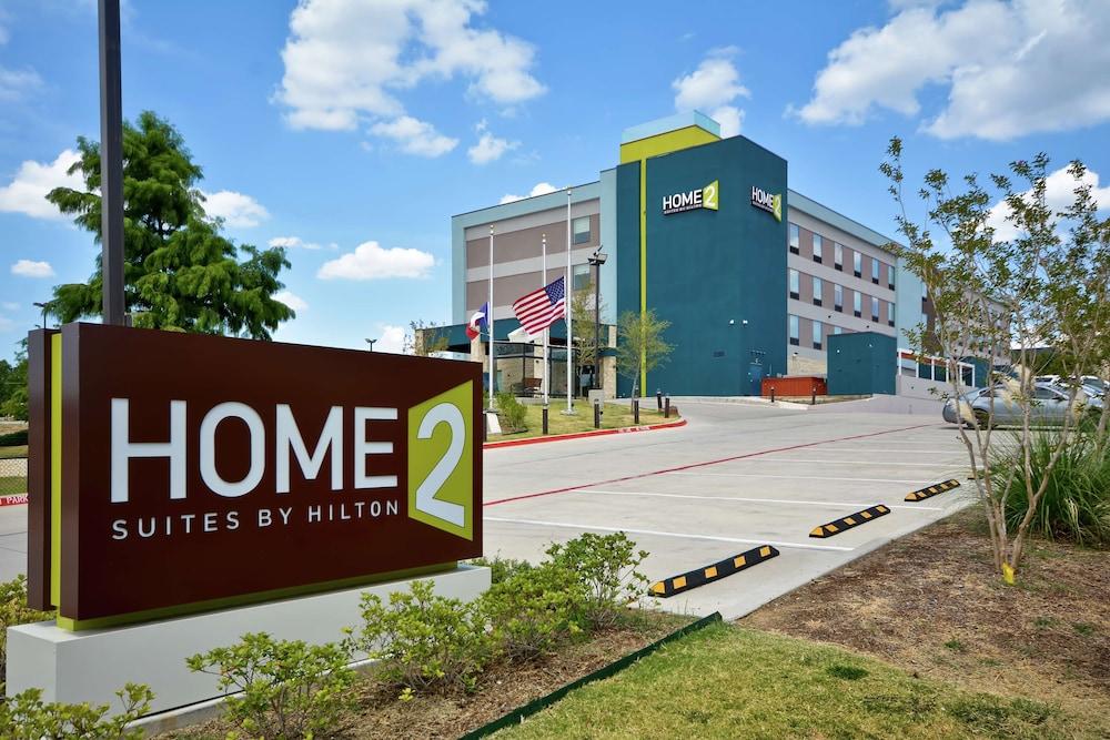 Home2 Suites by Hilton Bedford DFW West in Bedford, Tx