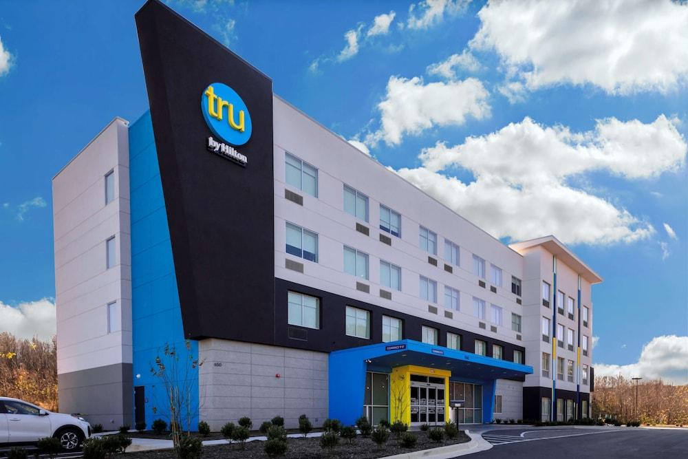 Tru by Hilton Lynchburg in Lynchburg, Va