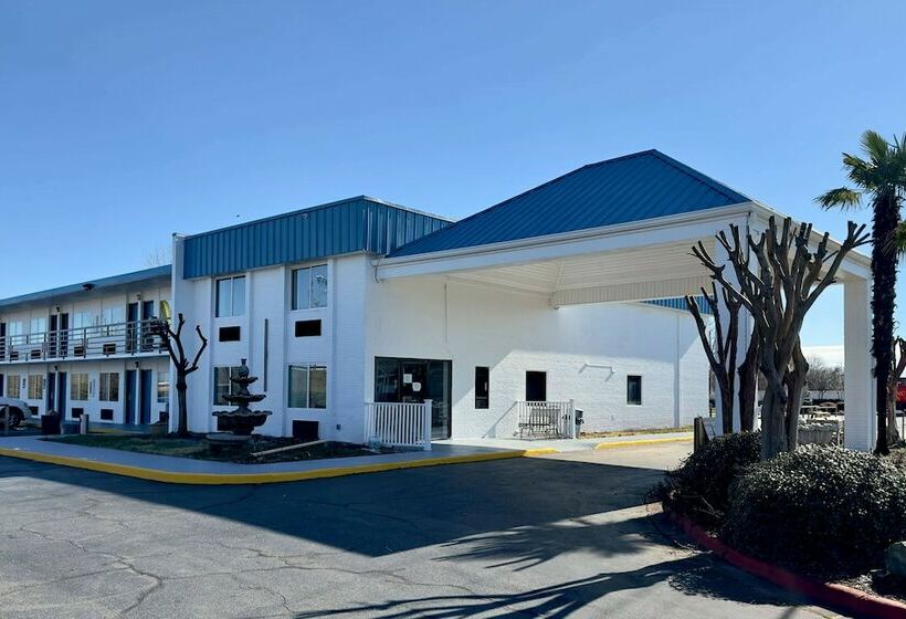Baymont by Wyndham Rock Hill in Rock Hill, Sc