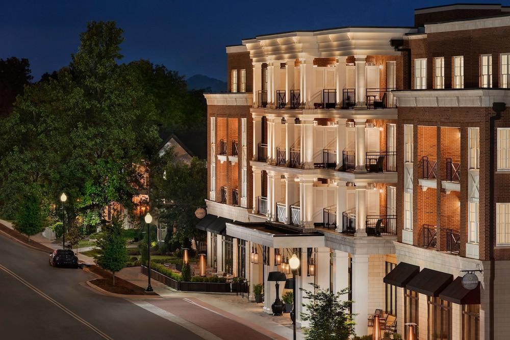 The Harpeth Franklin Downtown, Curio Collection by Hilton in Franklin, Tn