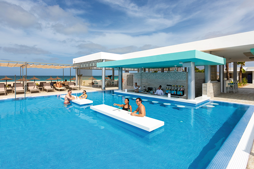 RIU PALACE BOAVISTA in Praia De Chaves