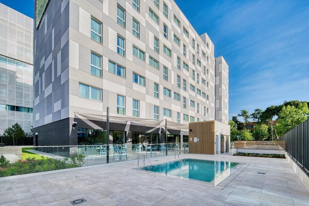 Holiday Inn Express Madrid Airport by IHG in Madrid
