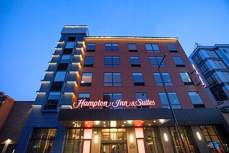 Hampton Inn and Suites by Hilton Downtown St Paul MN in Saint Paul