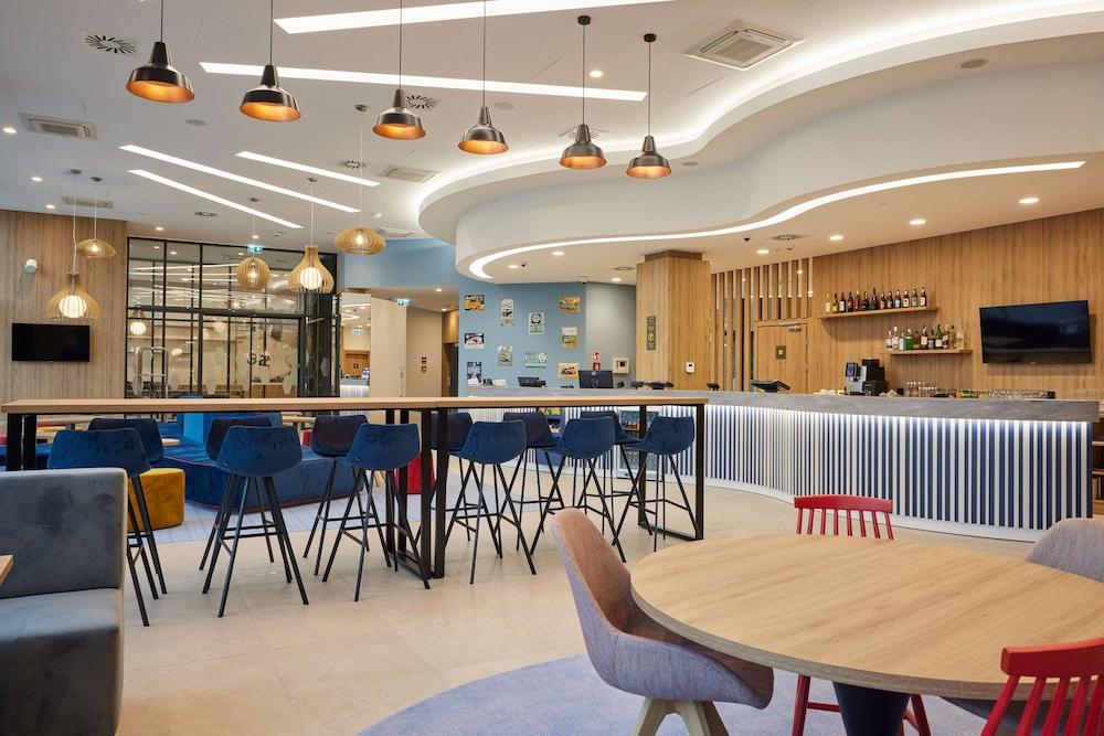 Hampton by Hilton Pozna¿ Swarz¿dz in Poznan