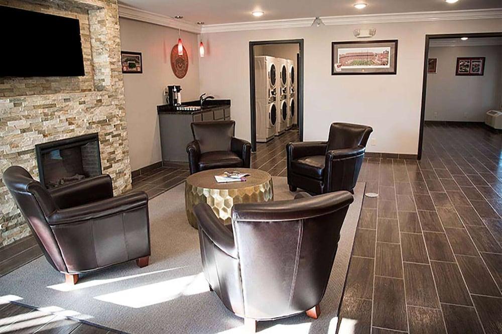 Baymont Inn and Suites by Wyndham Columbus / Near OSU in Columbus, Ga