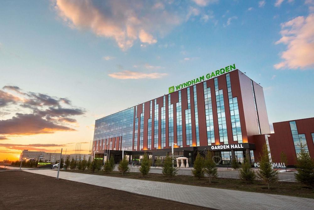 Wyndham Garden Astana in Astana