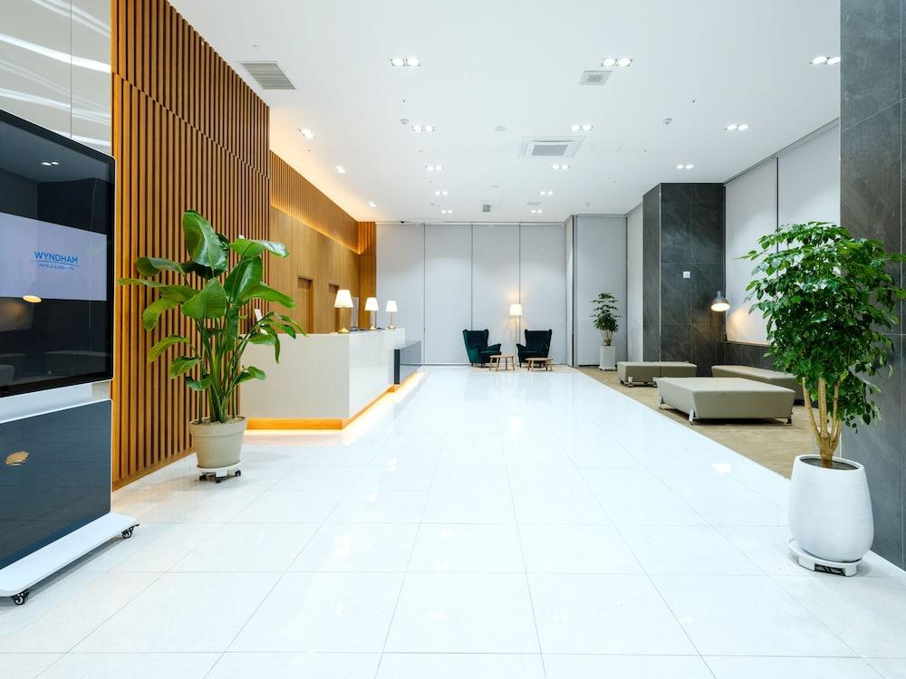Ramada Encore by Wyndham CheonAn in Cheonan