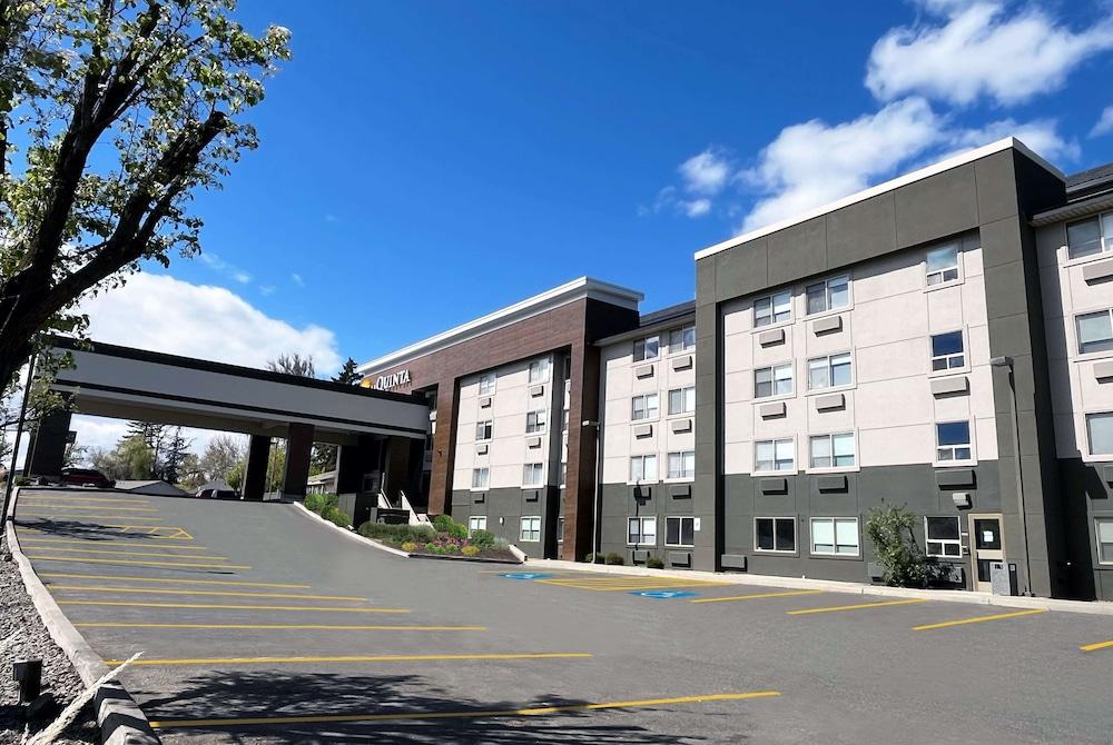 La Quinta Inn & Suites by Wyndham Yakima Downtown in Yakima
