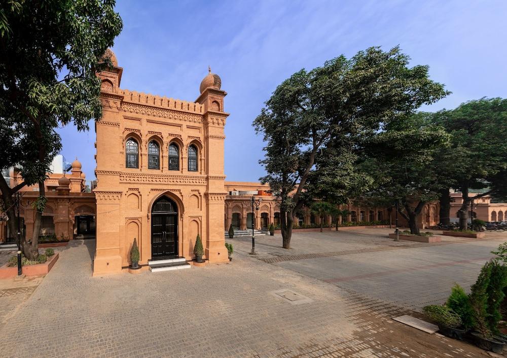 The Earth Amritsar, Trademark Collection by Wyndham in Amritsar