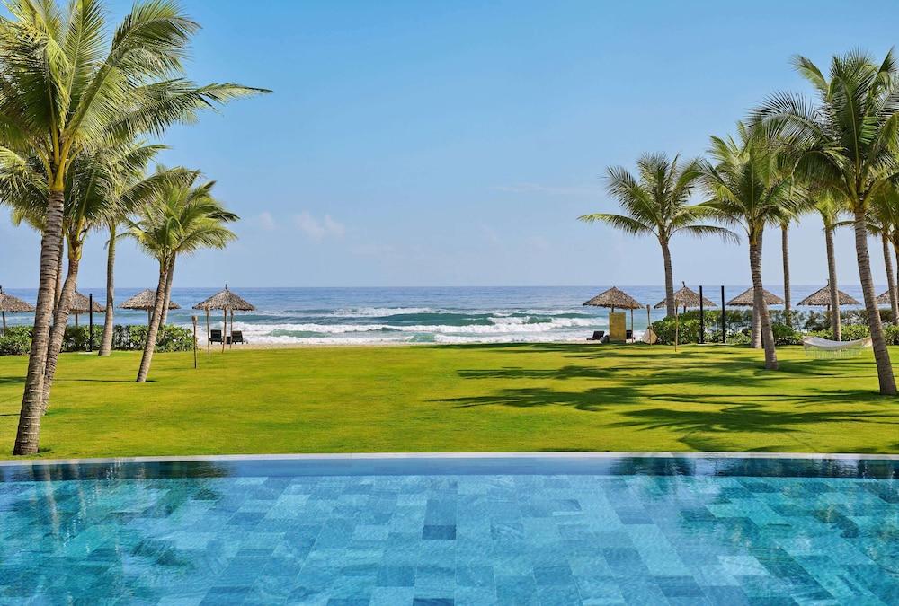 Wyndham Hoi An Royal Beachfront Resort & Villas in Da Nang