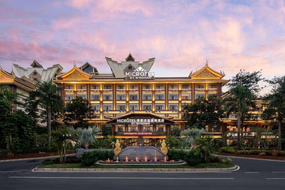 Microtel By Wyndham Xishuangbanna City Center in Xishuangbann