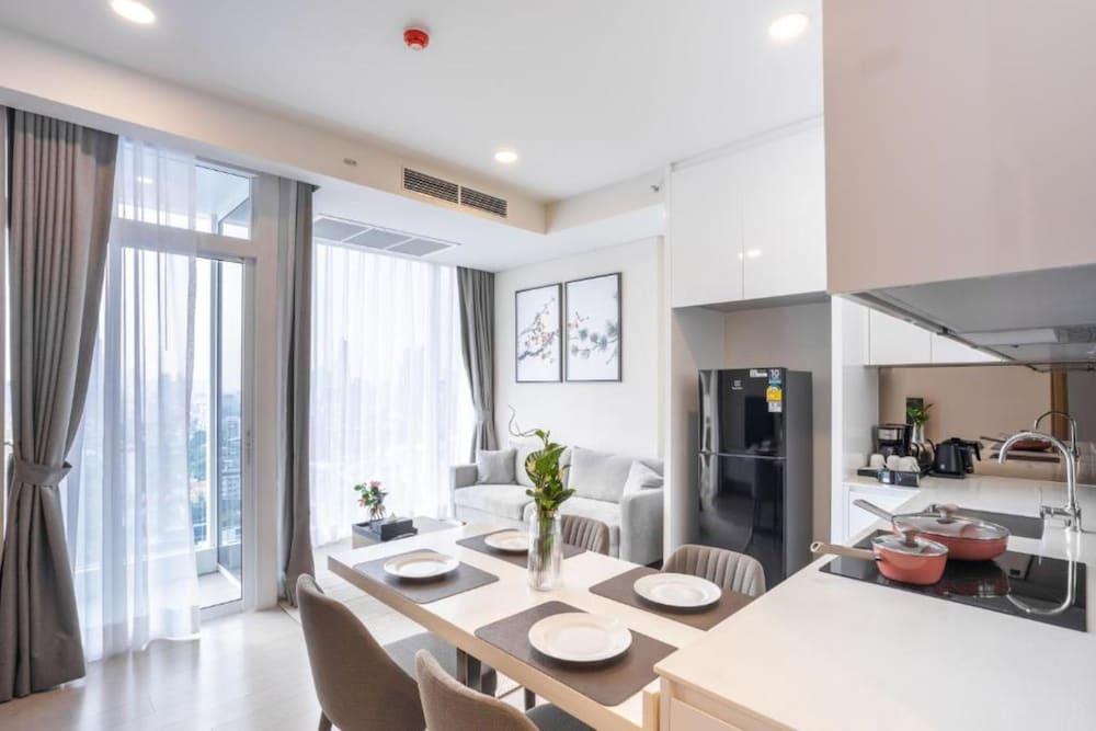 Wyndham Garden Bangkok Sukhumvit 42 in Bangkok