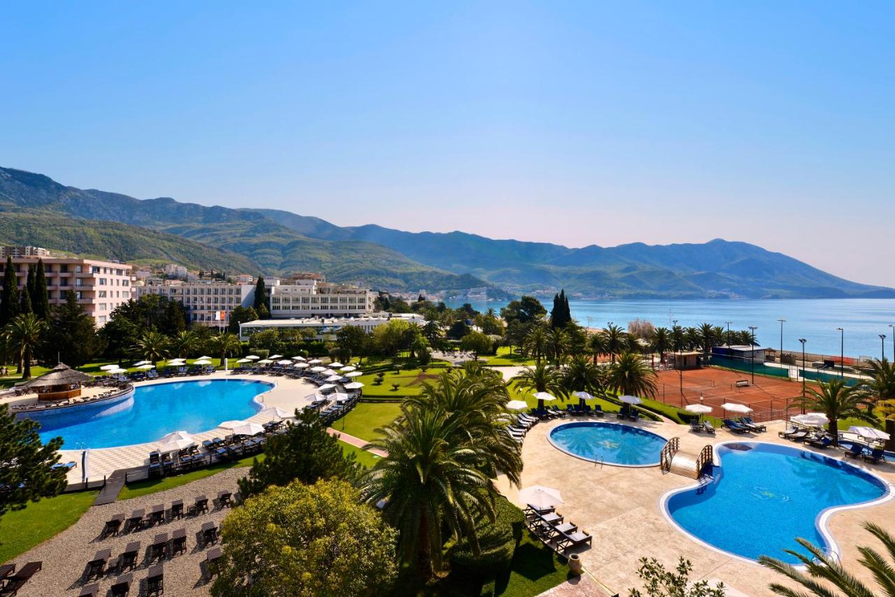 IBEROSTAR BELLEVUE BUDVA in Becici