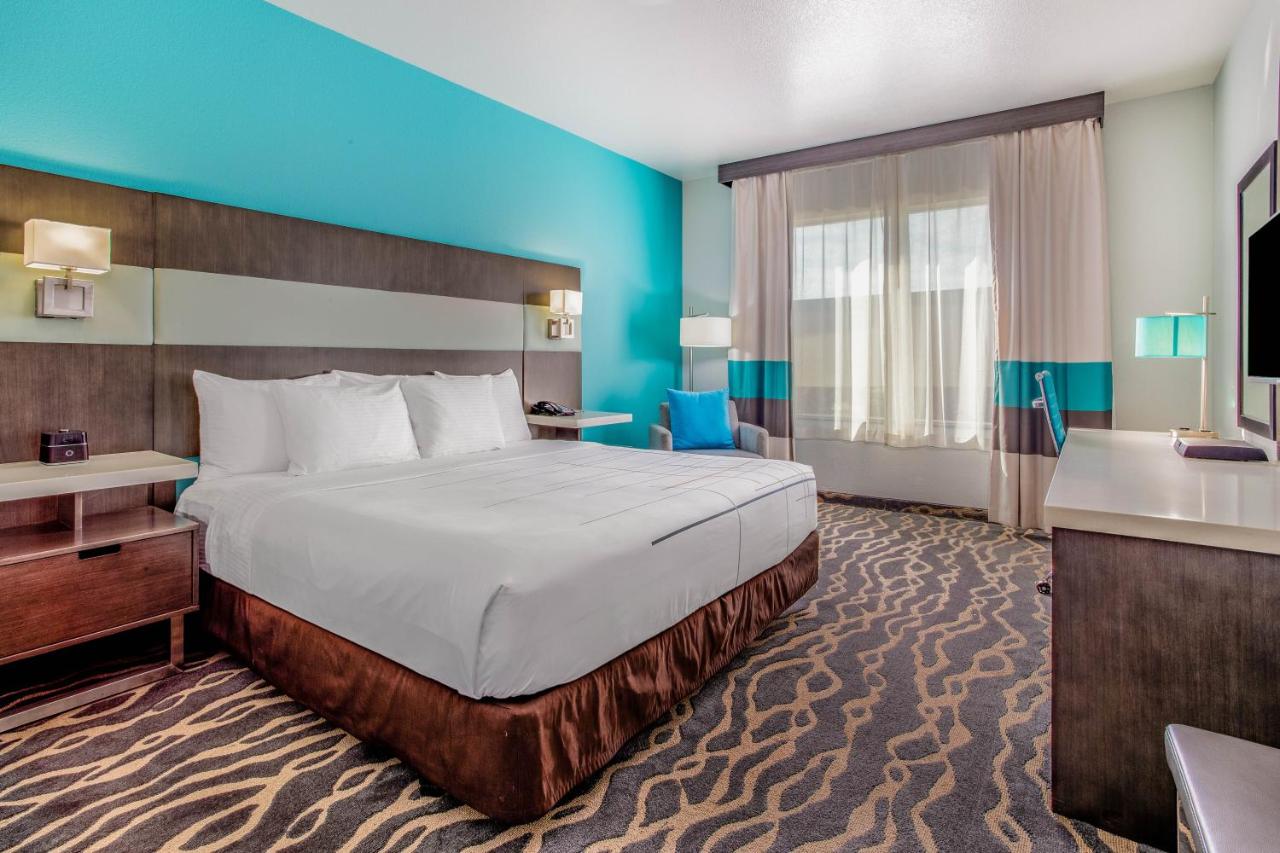 La Quinta Inn & Suites by Wyndham Northlake Fort Worth in Fort Worth