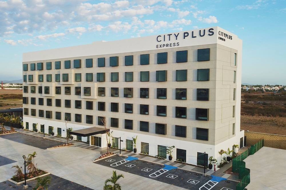 City Express Plus by Marriott Mazatlán in Mazatlan