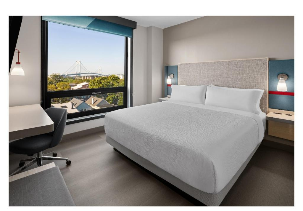 avid hotel Brooklyn Dyker Heights by IHG in New York, Ny