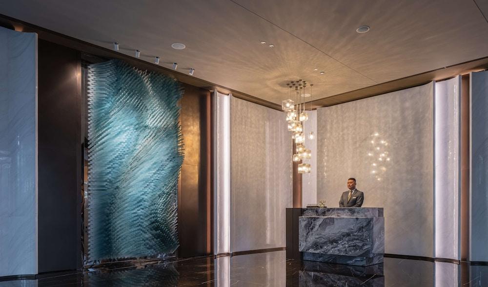 Hilton Shenzhen World Exhibition & Convention Center in Shenzhen