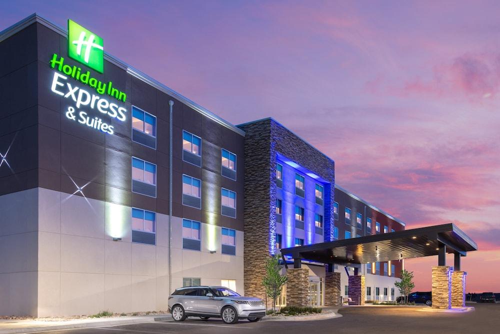 Holiday Inn Express And Suites - Colorado Springs South I-25 in Colorado Springs