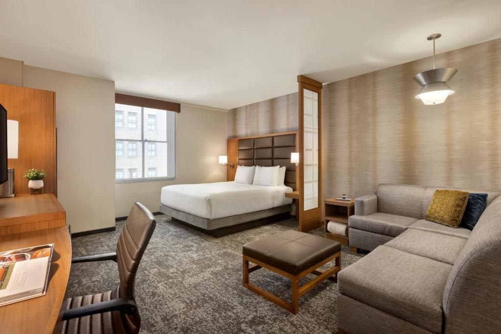 Hyatt Place Houston Downtown in Houston, Tx