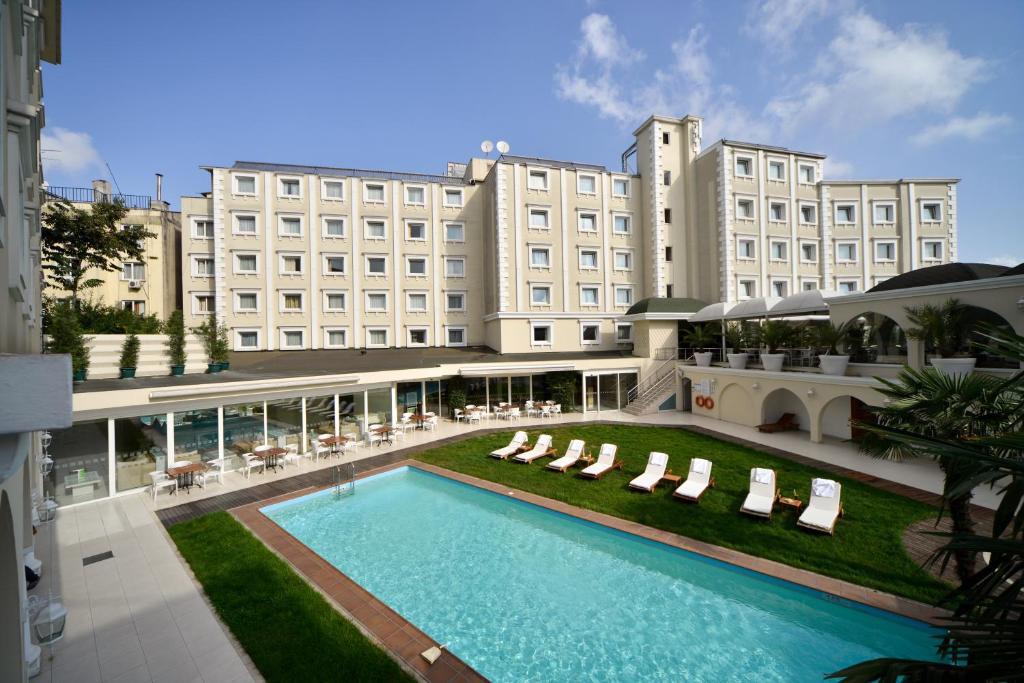 HOLIDAY INN ISTANBUL CITY TOPKAPI in ISTANBUL