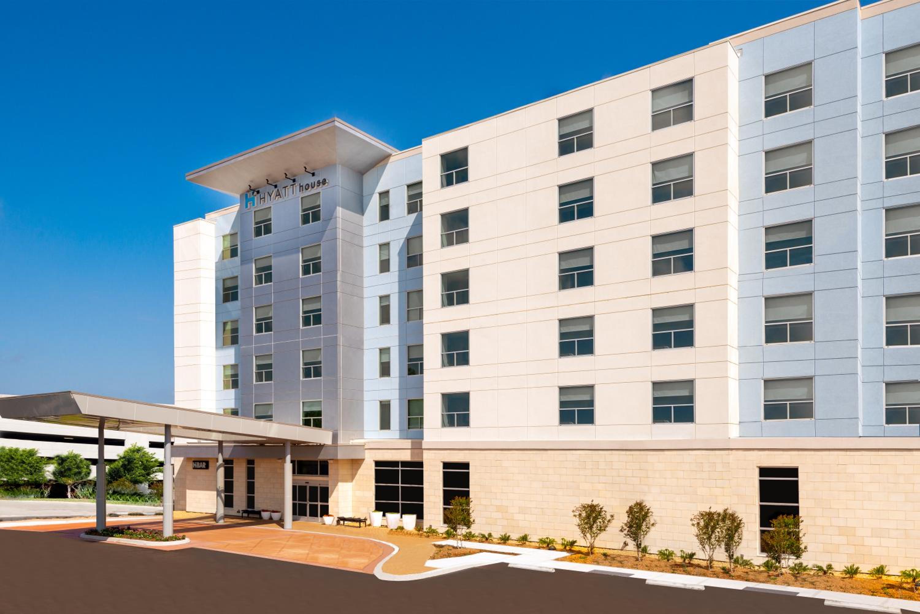 Hyatt House Tampa Airport Westshore in Tampa, Fl